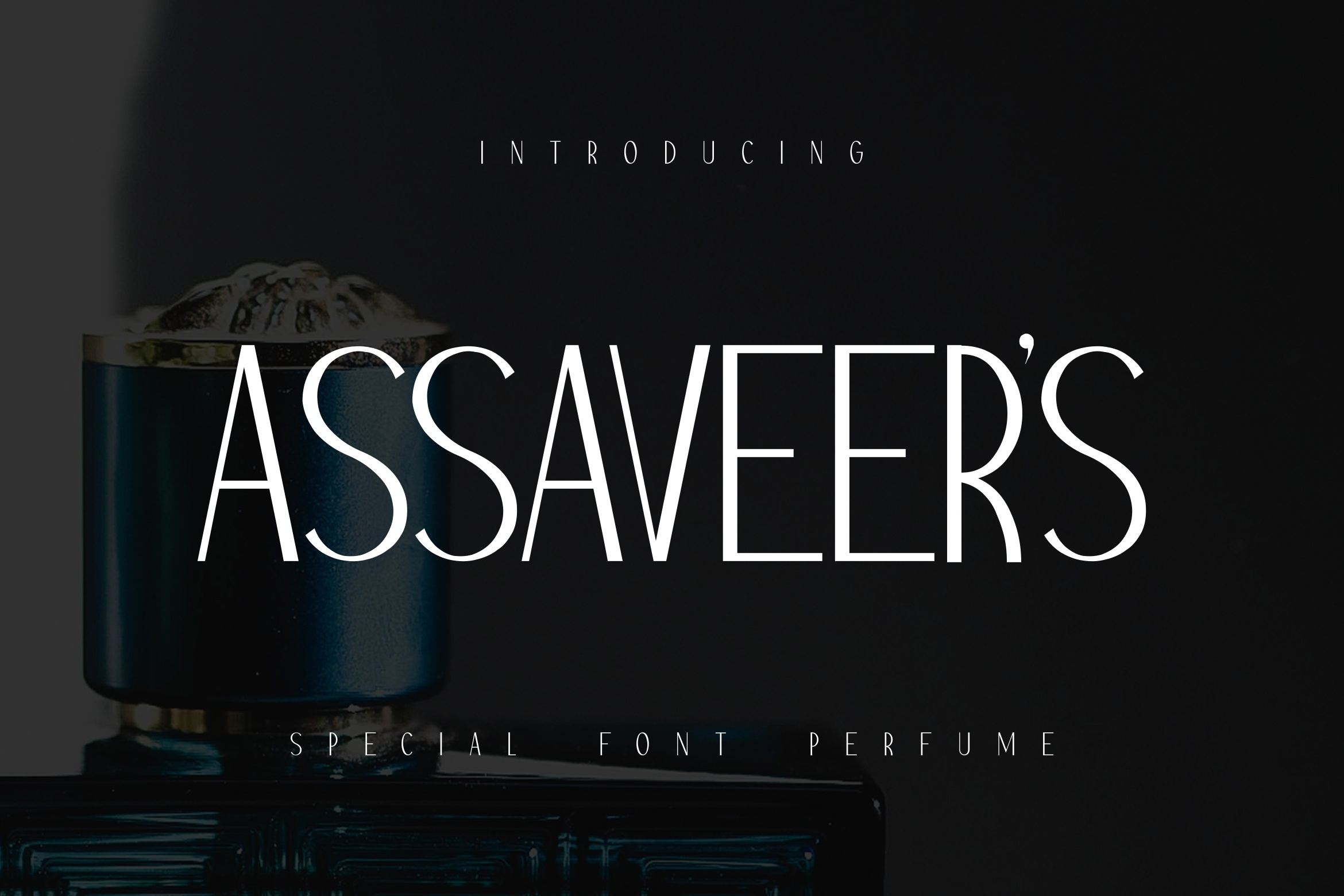 Beispiel einer Assaveers Regular-Schriftart