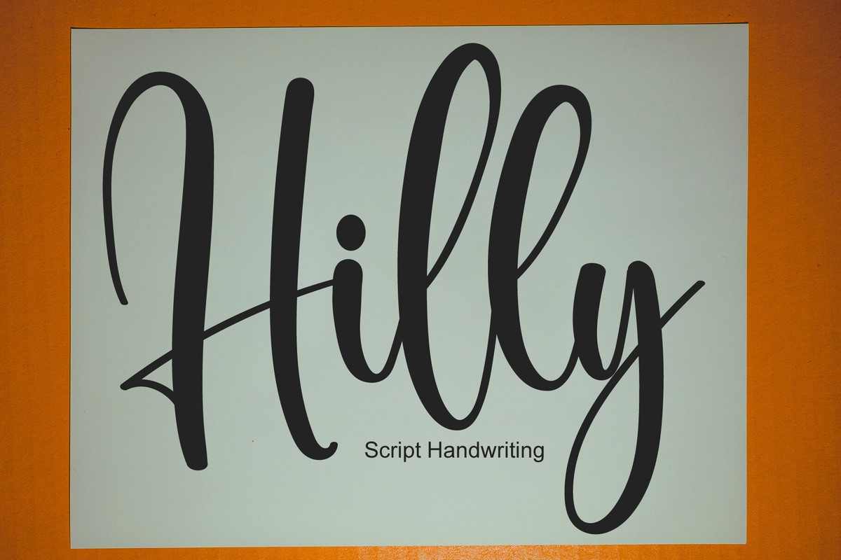 Beispiel einer Hilly-Schriftart